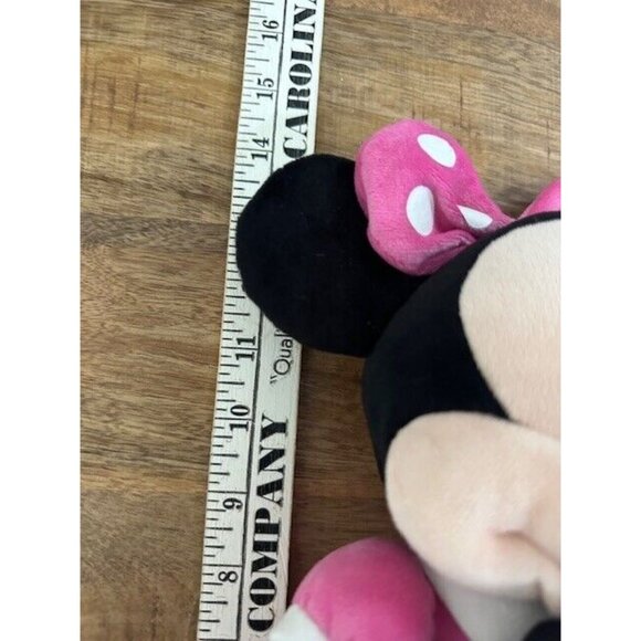 Disney Minnie Mouse Holding Figaro Plush Pinocchio Cat Stuffed Toy Just Play 14" - Picture 8 of 8